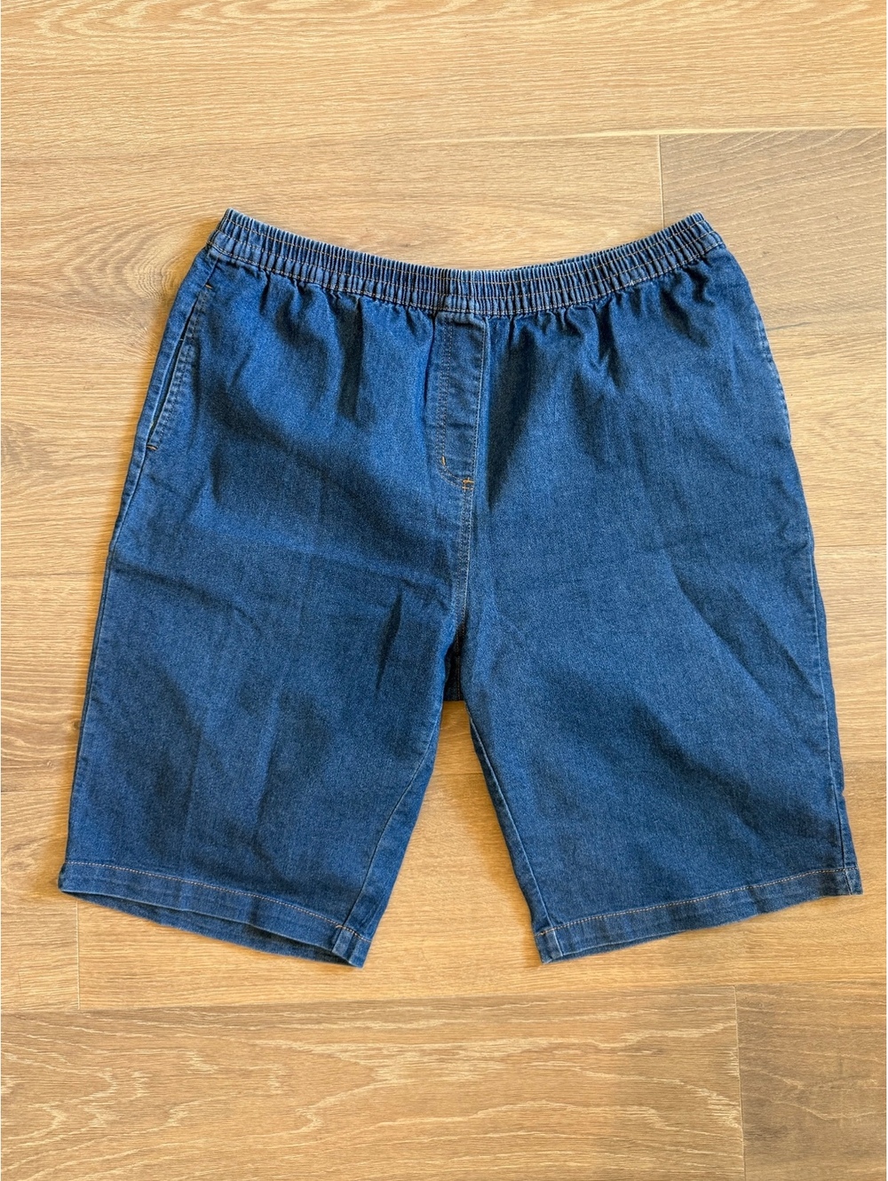 Turtle Bay plus size Bermuda shorts stretchy for women size XL